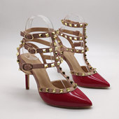 女断码 细跟性感包头尖头一字扣带2026新款 清货 凉鞋 柳钉罗马风时装