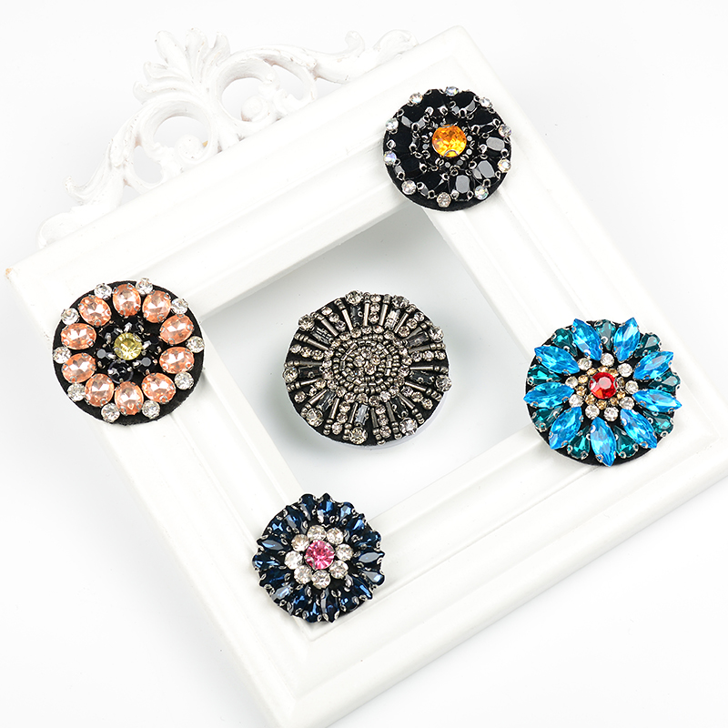 欧美风圆形秋冬箱包配件手工钉珠