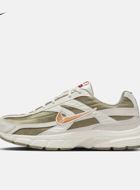 小鹏体育 NIKE INITIATOR 马年男子 灰绿色复古老爹鞋 IQ9788-271