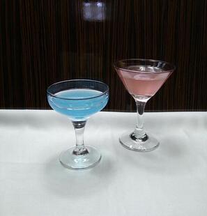 加厚鸡尾酒杯锐澳酒杯三角杯古典香槟杯宽口香槟杯cocktail glass