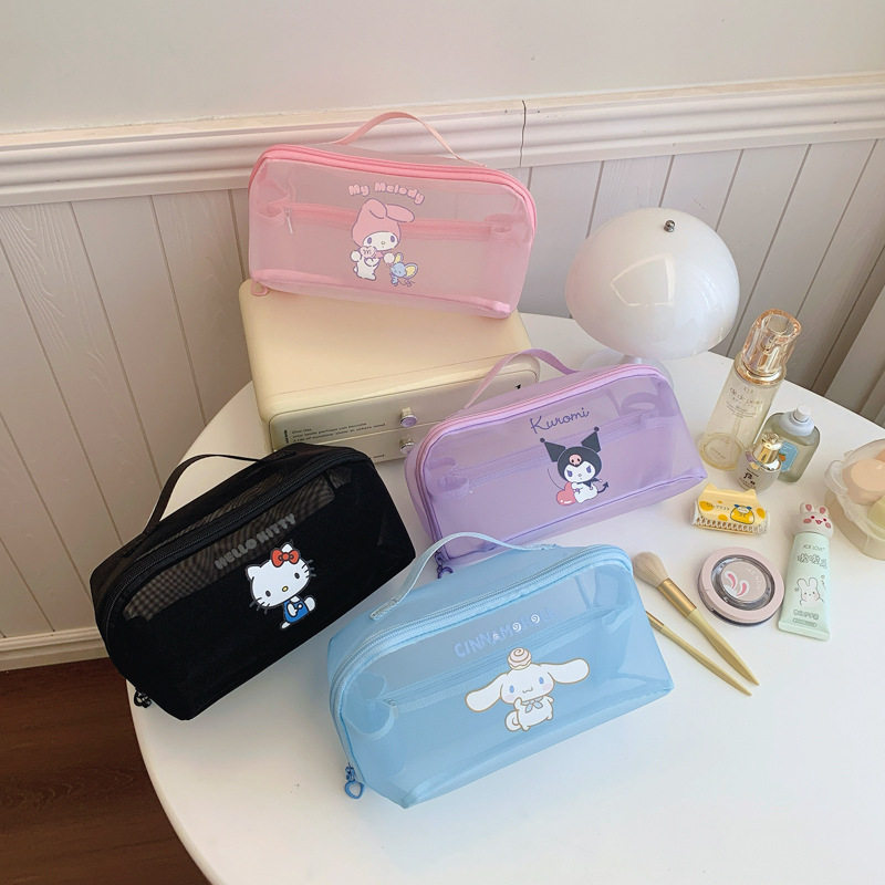 新款网纱可爱学生化妆包笔袋大容量洗漱包枕头包收纳包