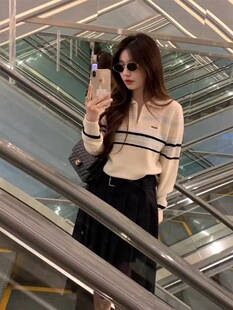 韩国东大门 2025秋冬新款简约百搭条纹翻领长袖针织衫毛衣miu系