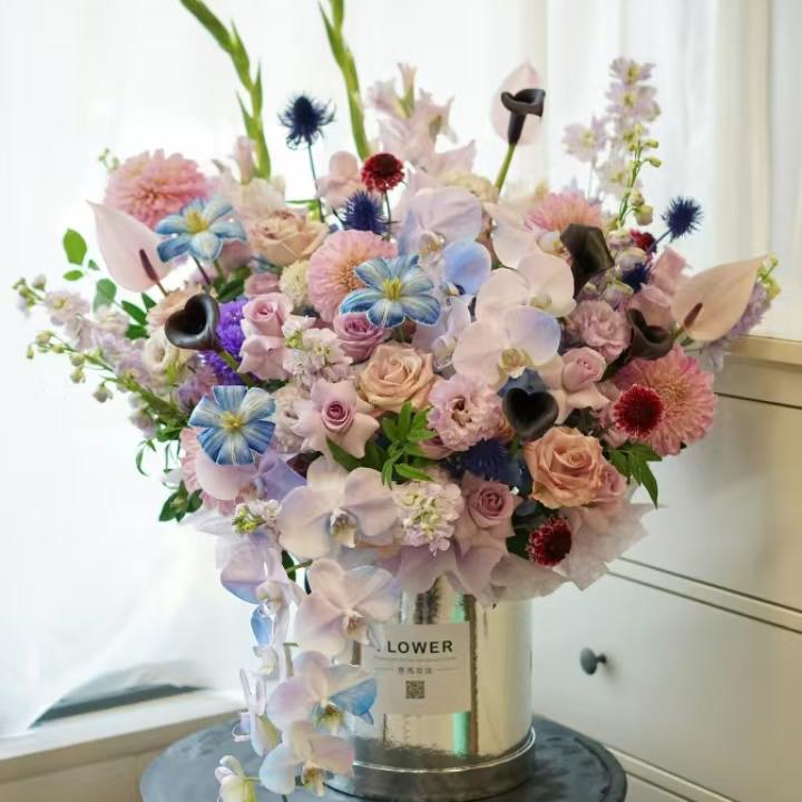 南京花店鲜花速递同城配送玫瑰向日葵抱抱桶节日鲜花圣诞节双11