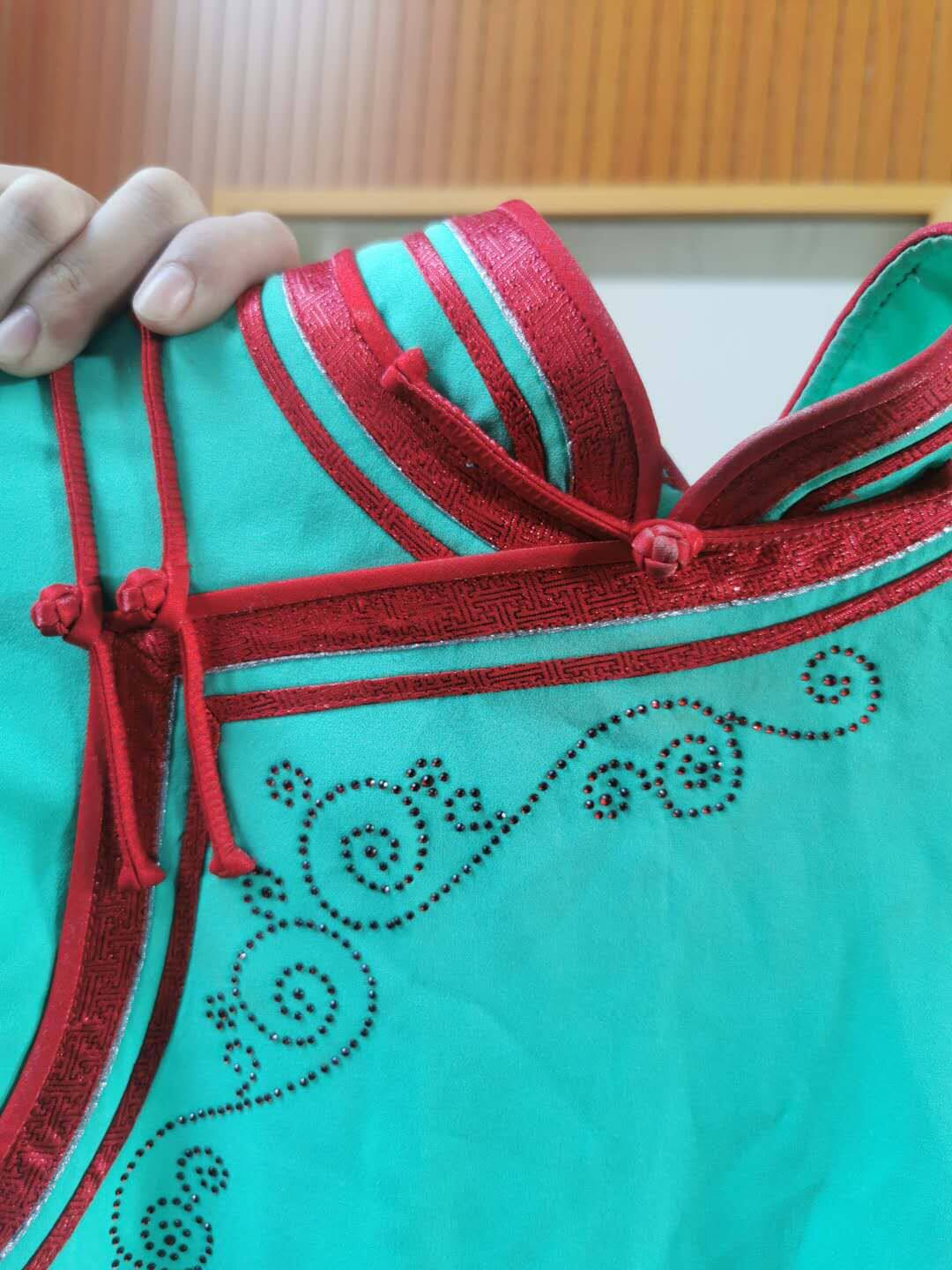 花边图案可剪开可换色成品图服装烫钻1120