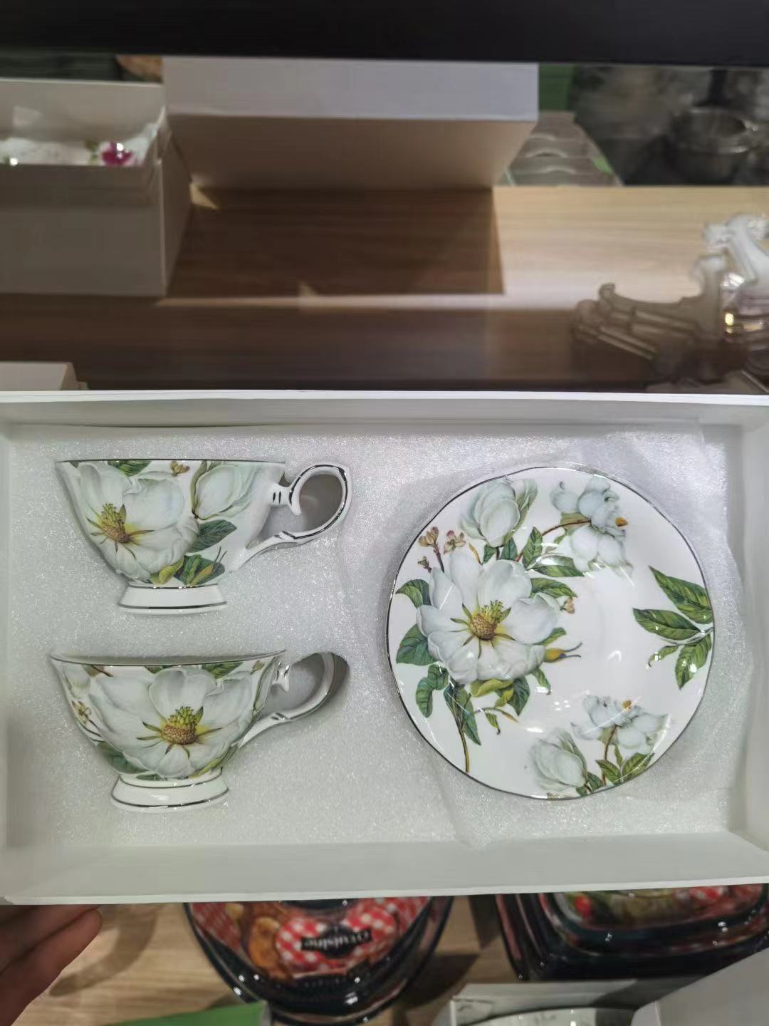咖啡杯礼品套装个性优雅创意家用茶杯2杯2碟套骨瓷杯咖啡杯韩式