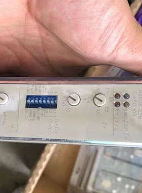 ABB控制器 继电器  RXPDK22H  RXTUG22H RXBA4 RXMVB RXMA1 原装