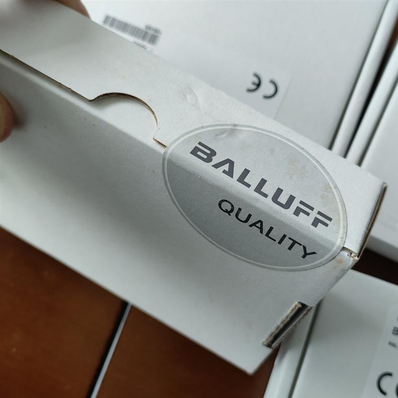德国BALLUFF巴鲁夫BGL 50A-001-S49 BGL001J现货充足槽型光电询价