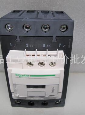 正品  LC1DT60AB7 施耐德进口四极接触器 60A 线圈 24V AC询价