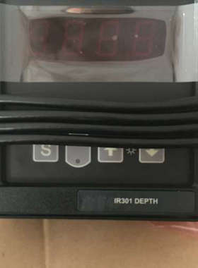 SKIPPER DIGITAL DEPTH REPEATER SKIPPER IR 301议价