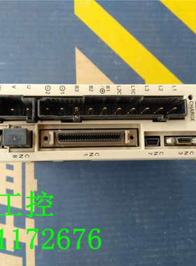安川伺服器SGDV-2R8A01A002000400W 89成新议价