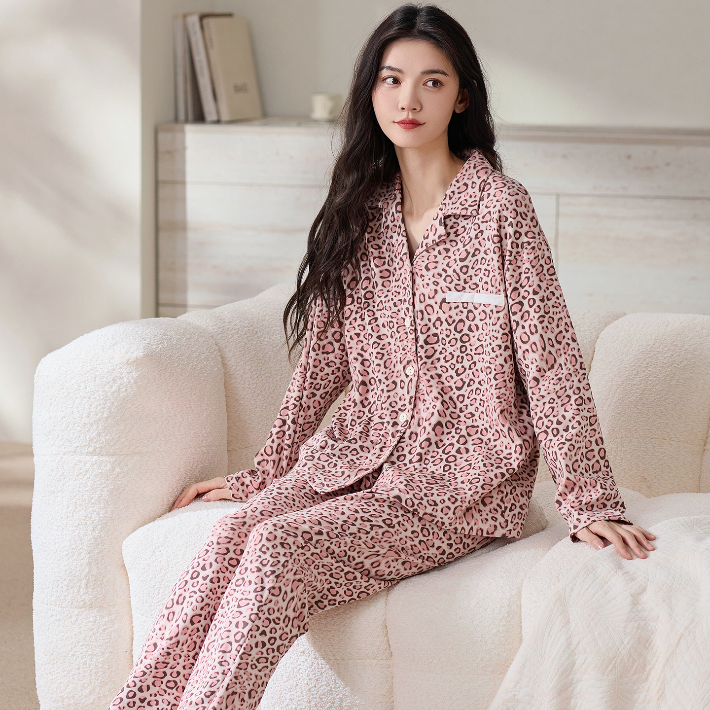 纯棉春秋ins新款睡衣女长袖套装