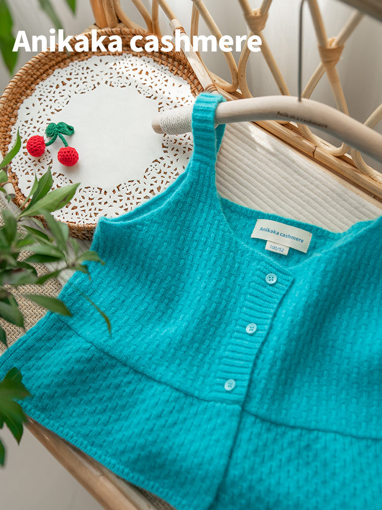 Anikaka2024秋冬新款女宝宝纯山羊绒背心裙儿童针织吊带开衫外穿