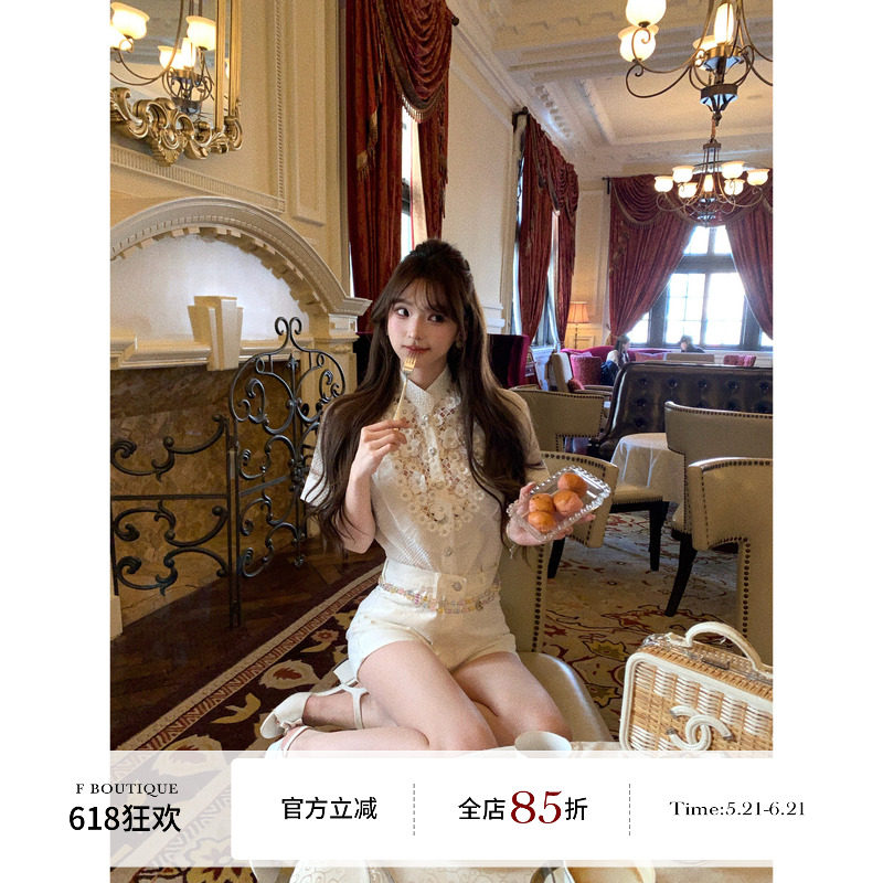 F boutique「科莫湖花园」美貌与实穿主义共存的极繁手工花朵衬衫