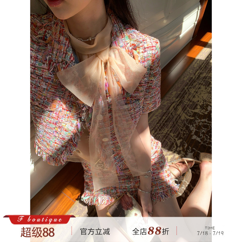 F boutique 莱蒙庄园绝美撞色定染牛仔拼接流苏拉毛小香上衣+半裙