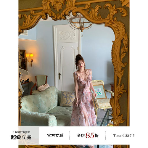 F boutique「玫瑰庄园」6米斜裁v领不规则荷叶边镂空吊带连衣长裙
