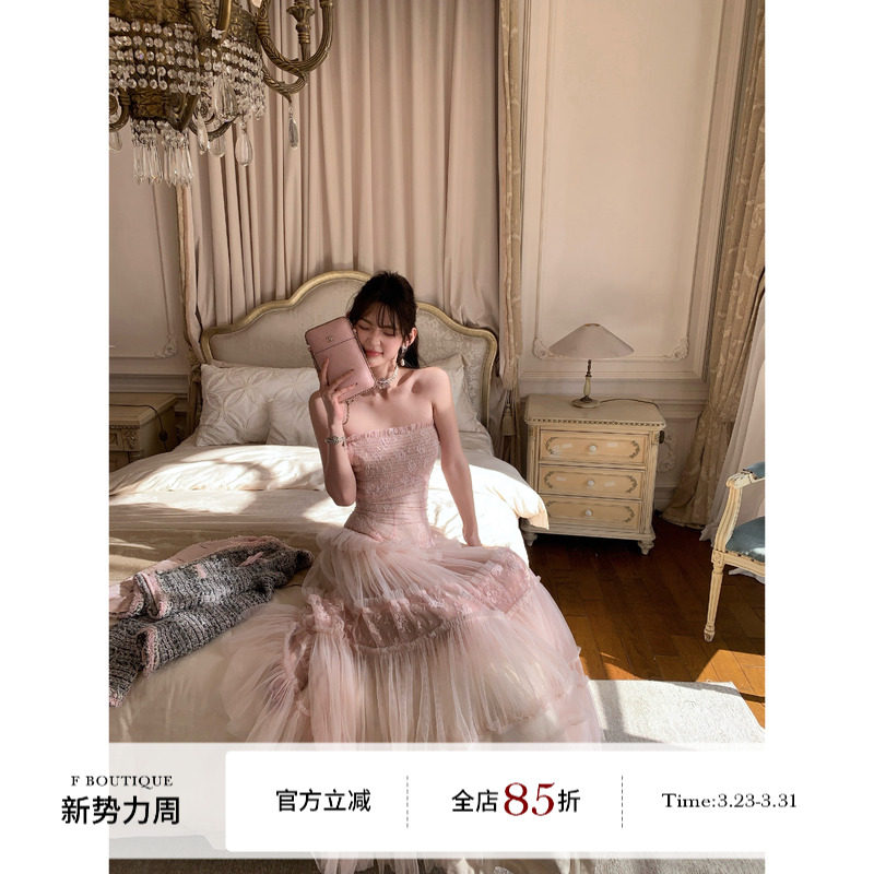 F boutique「仙踪粉雾」重工79裁片压褶打揽蕾丝网纱抹胸连衣裙