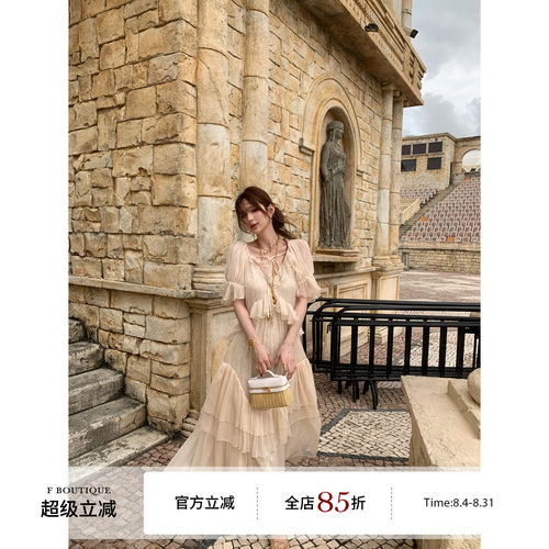 F boutique「罗马假日」用量15米!!抽皱雪纺蕾丝荷叶边V领连衣裙