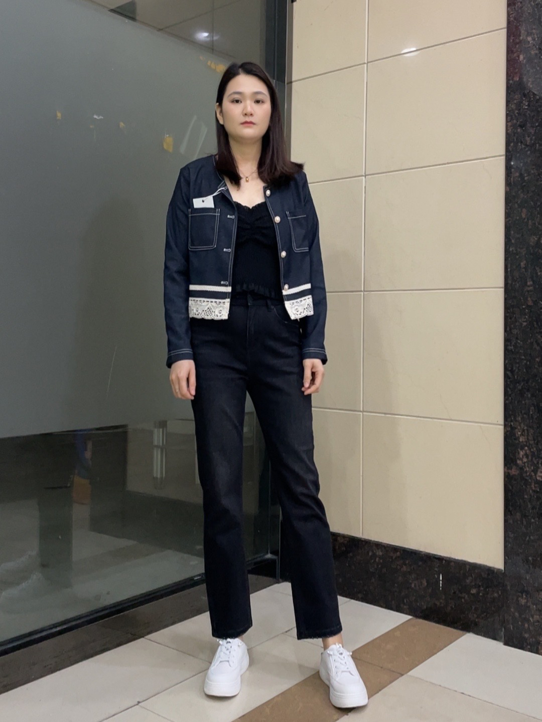 2025 韩国 MiniBrand 春季黑色宽松直筒显瘦百搭修饰腿型弹力裤女