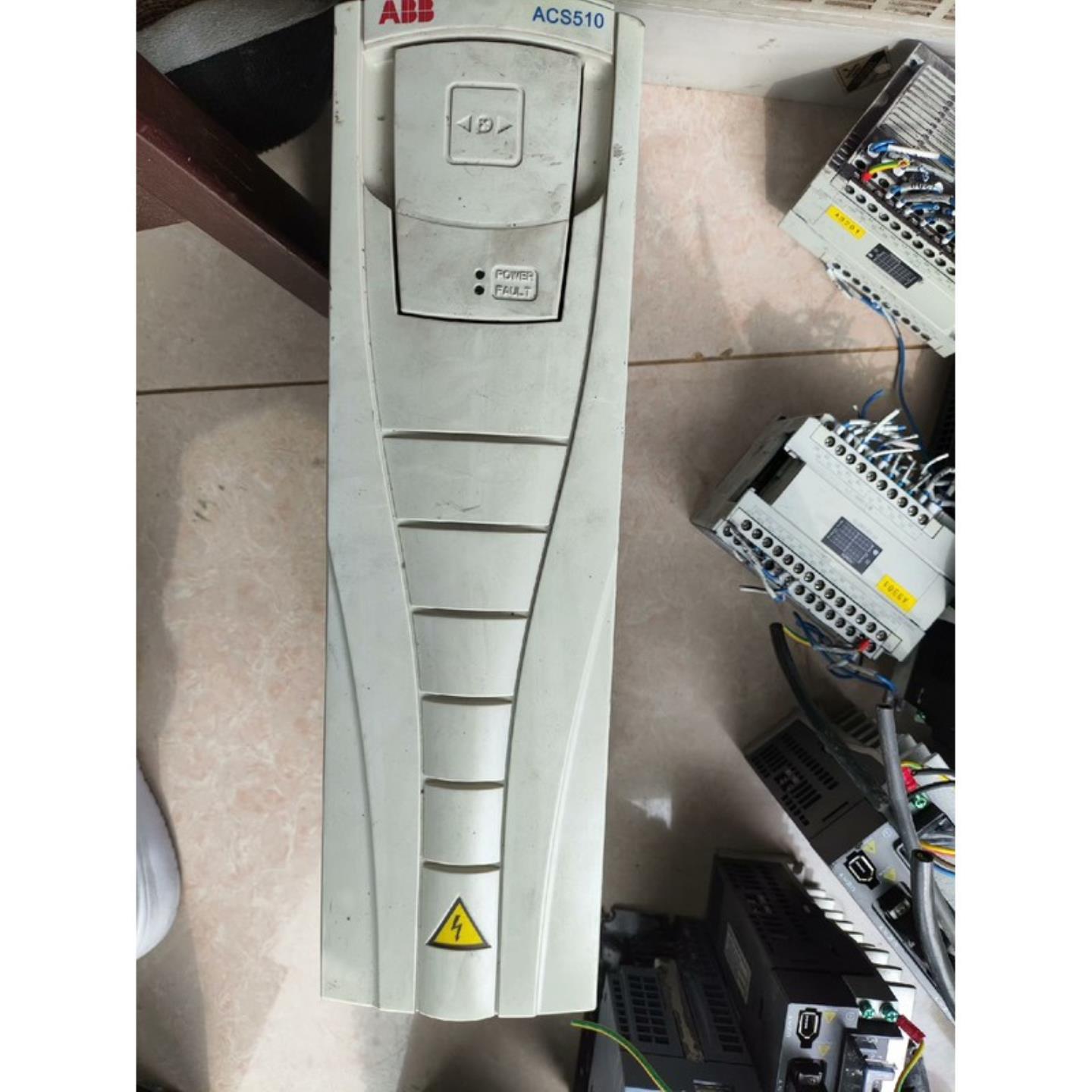 ABB变频器ACS510 11KW 拆机包好 成色实拍询价