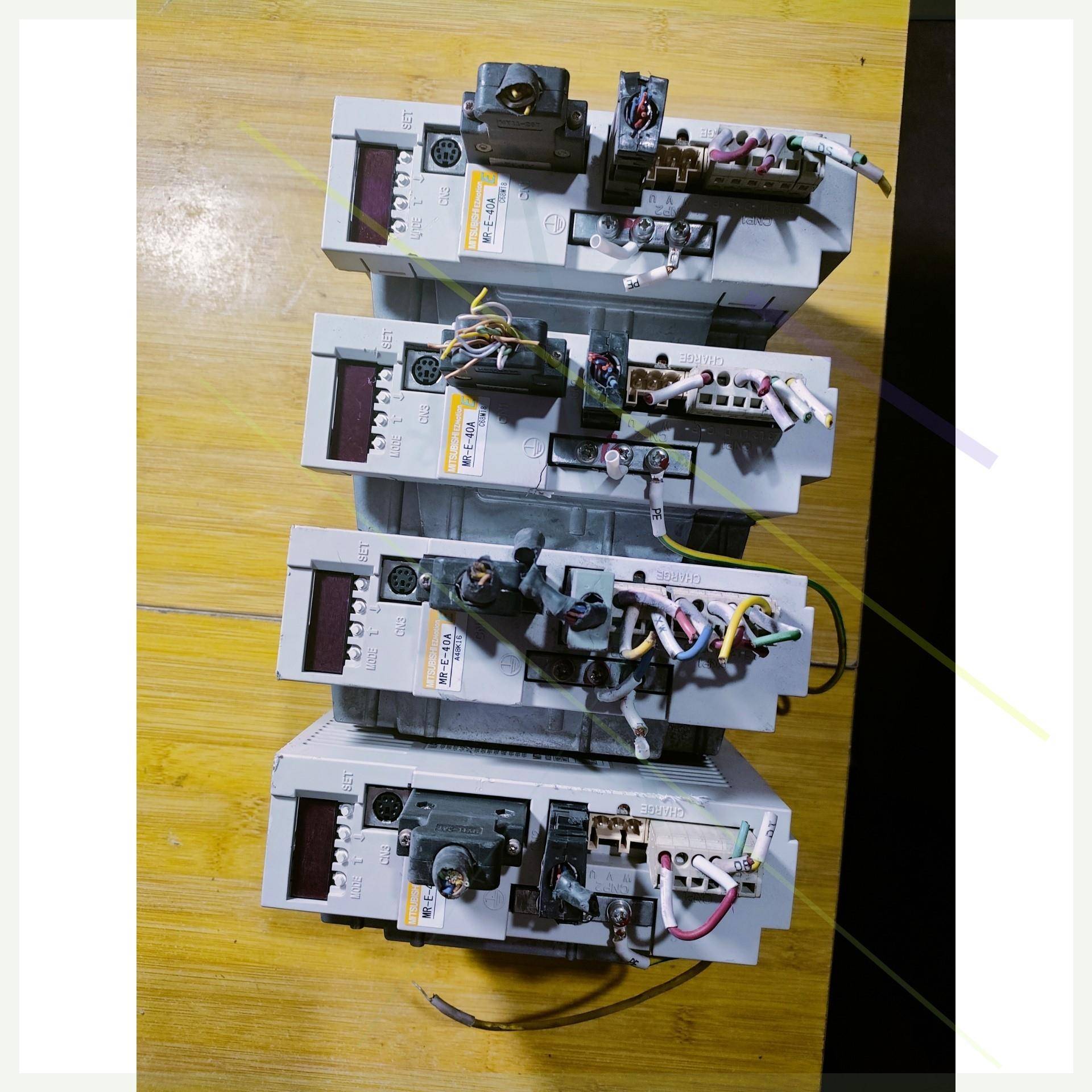 三菱驱动器 MR-E-40A 功能正常剪线拆机的实物拍议价询价