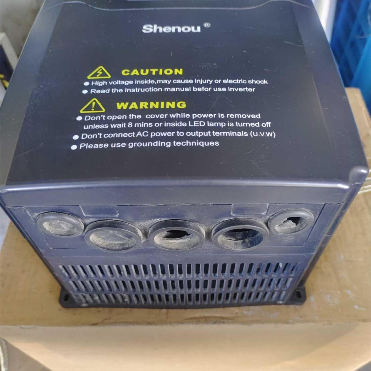 申欧变频器S0B-V600-G4A-15二手拆机实拍15KW询价