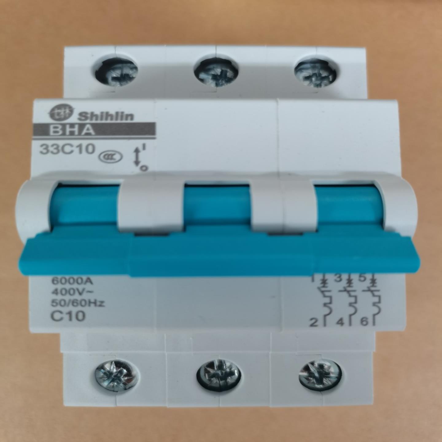 BHA 33C10 BHA33 3P C10 C16 C20 C25原装正品台湾士林小型断询价