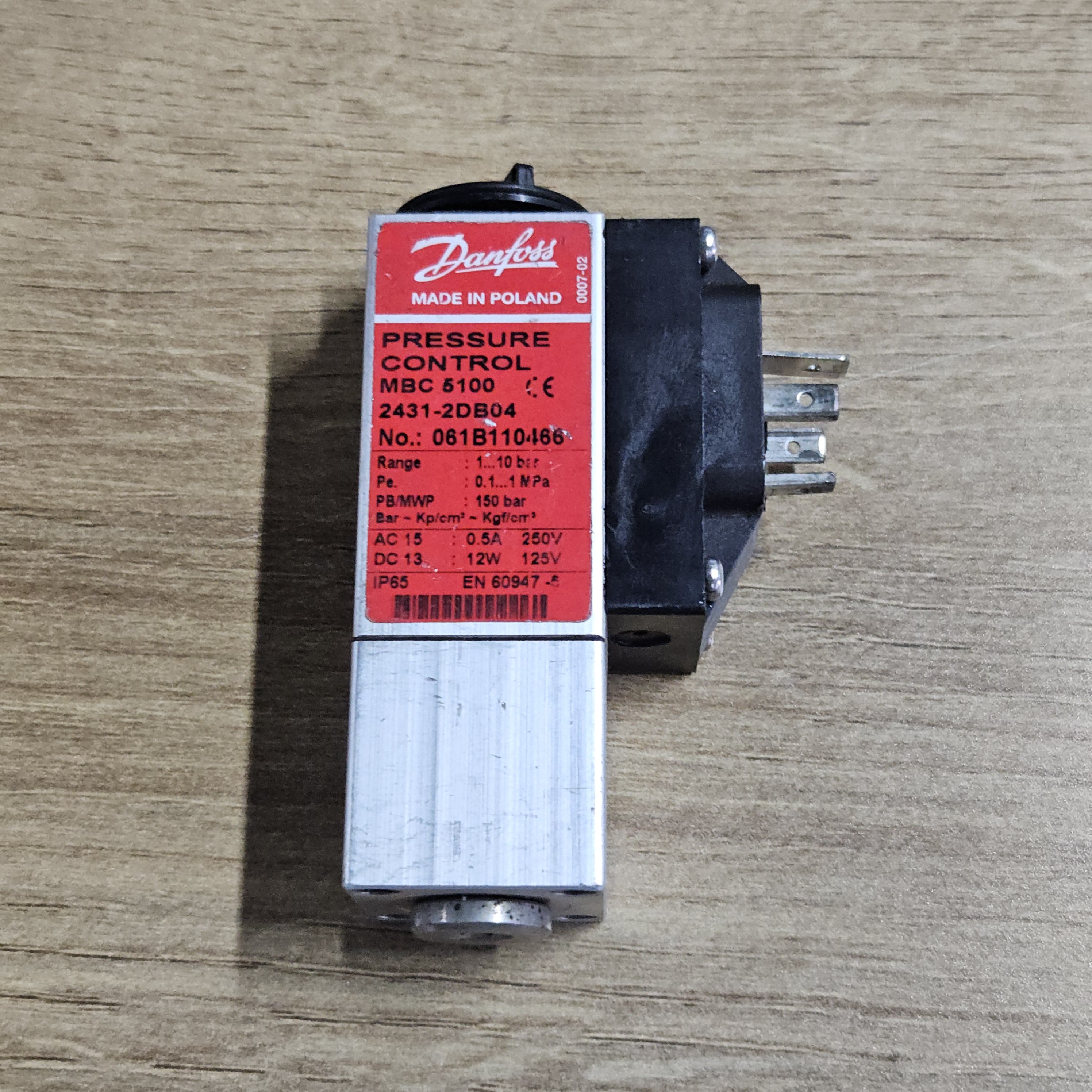 Danfoss MBC5100 2431-2DB04 061B110466 压力控制器全新现货询价