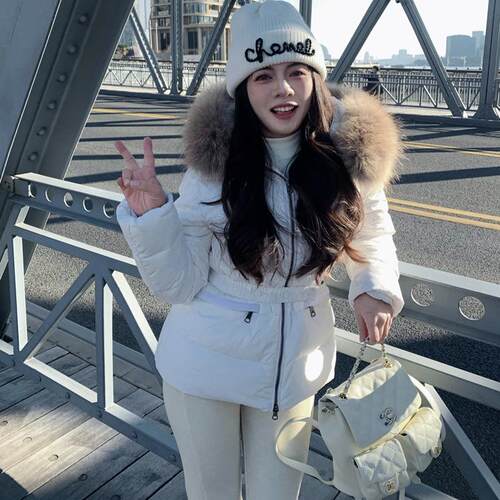 大眼自制LARGE EYE收腰显瘦新国标90白鸭绒羽绒服小个子短外套