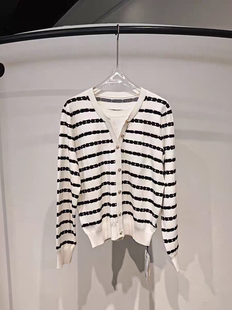 S码 如bin 假两件条纹针织上衣 61136