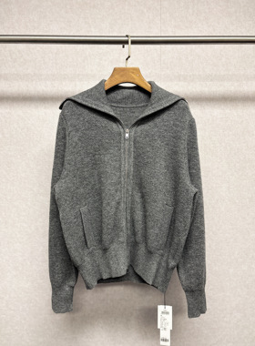 大牌k&专柜24冬款 格雷系简约翻领双开拉链针织开衫 499