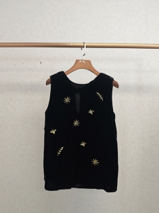 Ka系列＆专柜25秋 651 丝绒立体花朵小衫