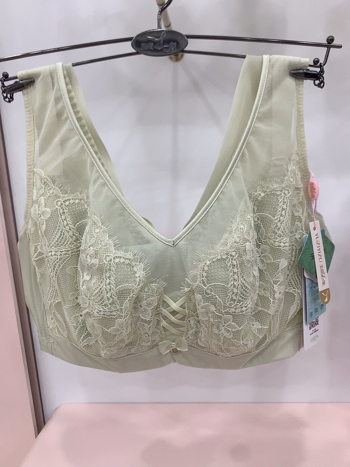 玉姿一族文胸7861超薄款C80-95杯大胸显小软钢圈收副乳防走光内衣
