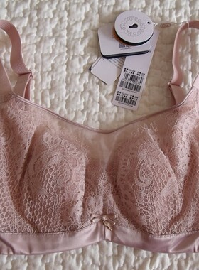 奥维丝丽专柜爆款221006显小BC侧收调整型软钢圈抹胸内衣221007