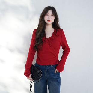 LadyBH2025红色秋冬V领法式 设计感显瘦花边茶歇轻熟通勤上衣打底