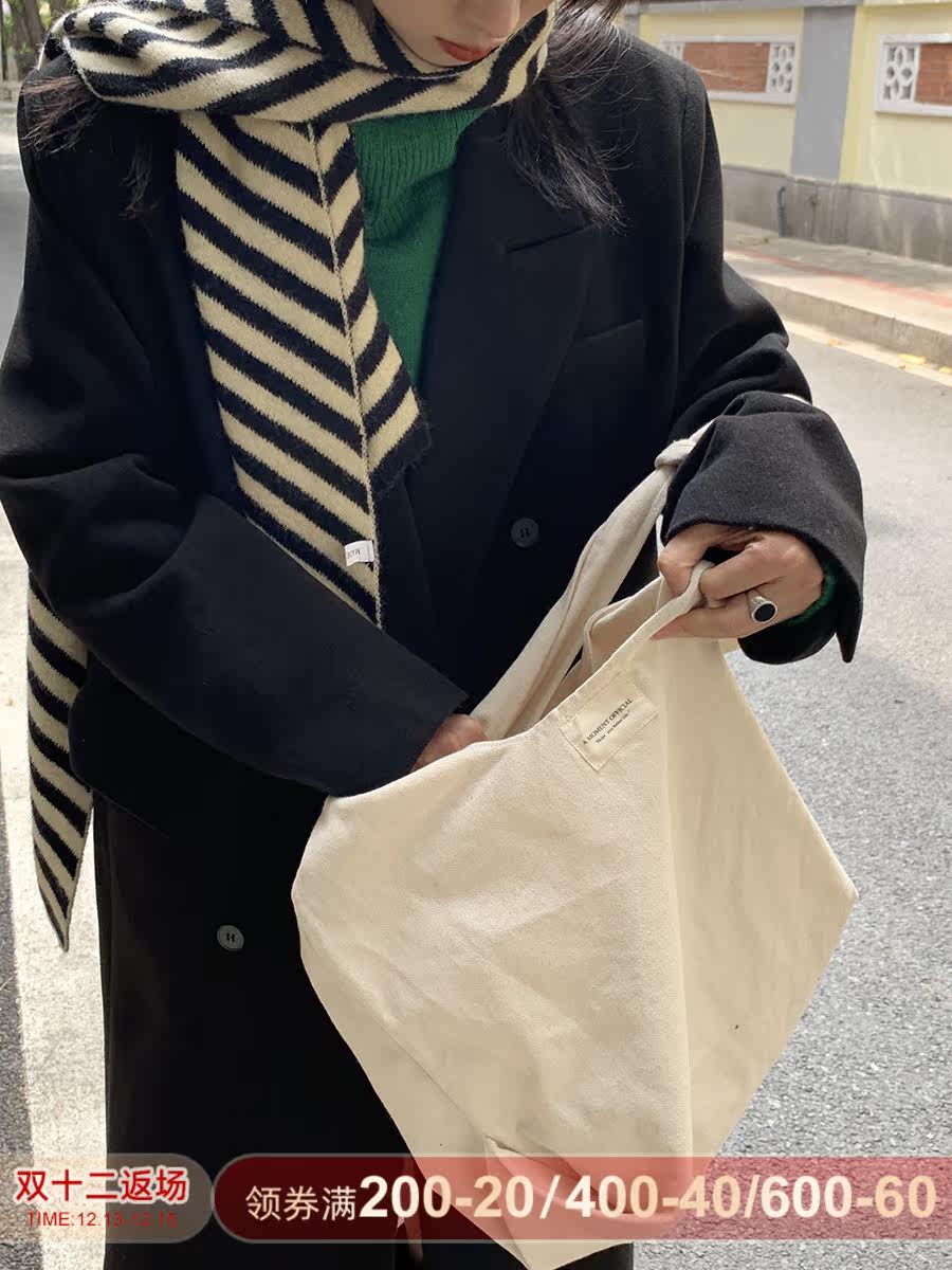 Red Man Hall cashmere scarf women's winter 2022 all-match warm Korean version of the scarf ins trendy student thickened shawl