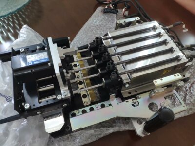 YS12F贴装头 YG12F贴片头 YAMAHA YS12P吸嘴杆马达工作头
