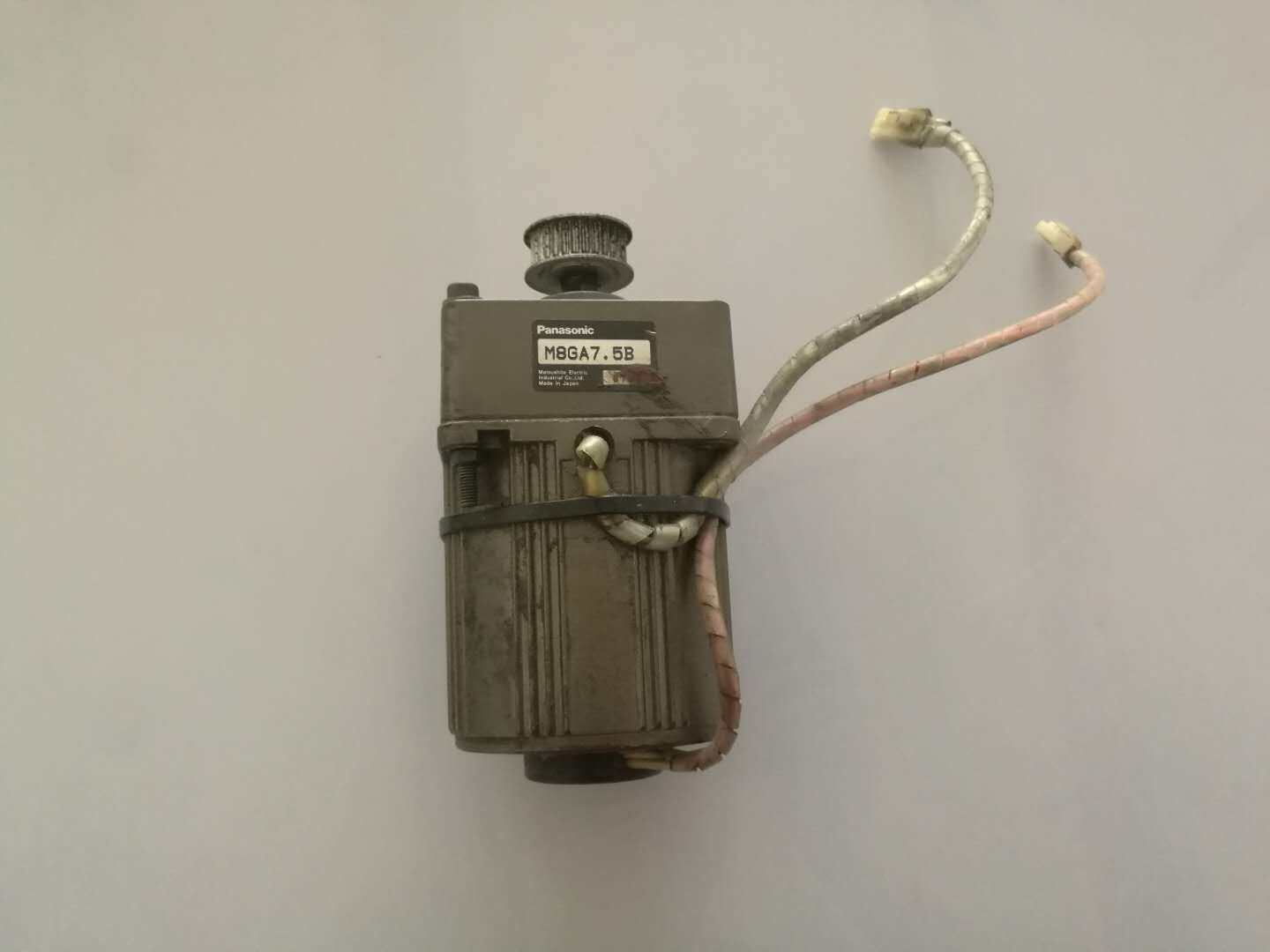 松下M8RA25GV4Y 轨道马达KM0-M9146-00X M8GA7.5B电机