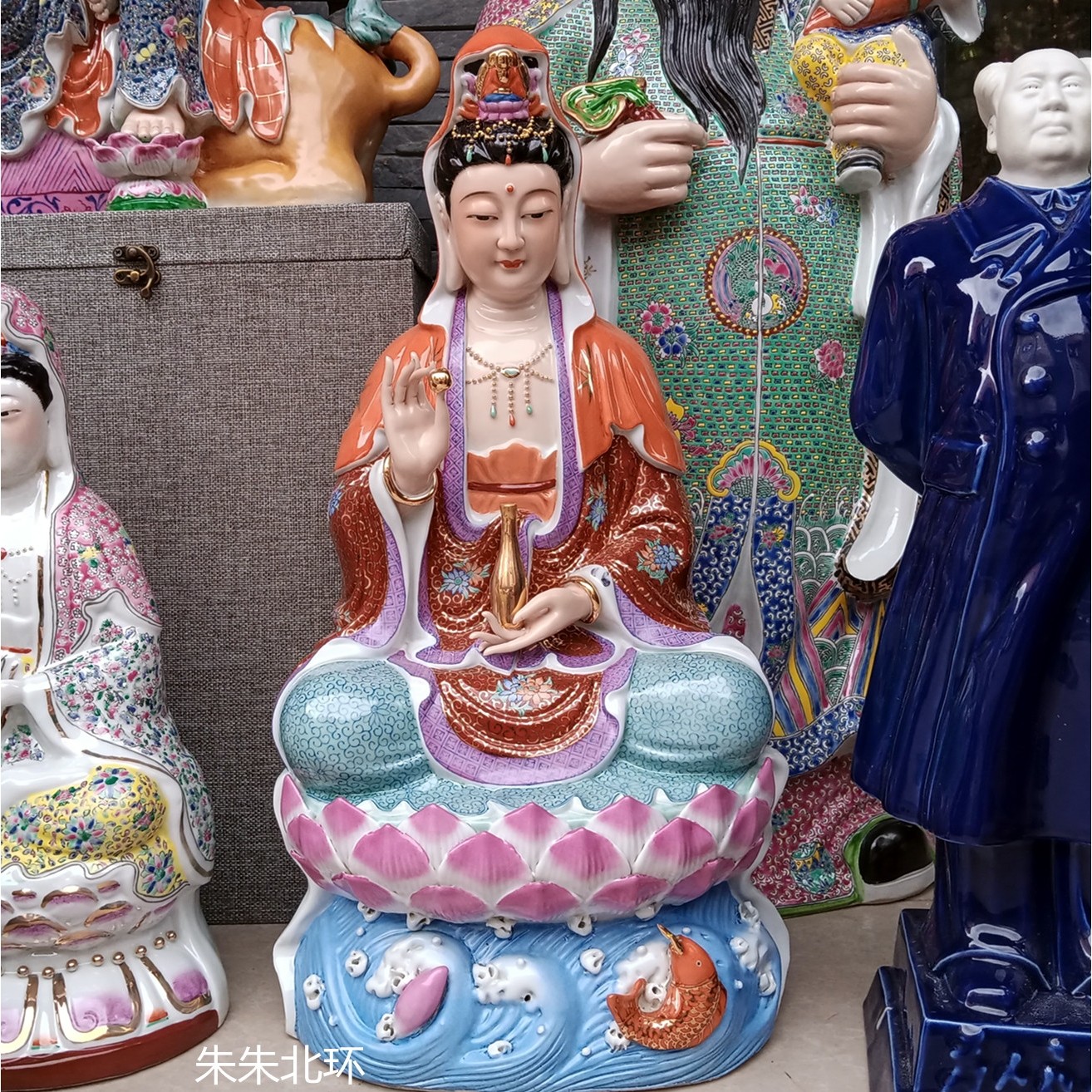 描金陶瓷观音瓷像坐莲净瓶观音像家用观世音菩萨佛像供奉20寸50CM