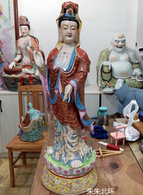 景德镇精品手绘陶瓷观音佛像摆件站莲雕塑瓷器观世音菩萨瓷像供奉