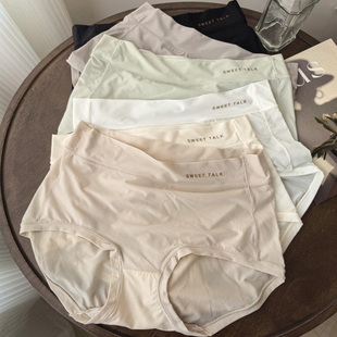 糯糯软温柔细腻舒适透气大弹力中腰内裤 亲肤柔软温柔贴肤底裤