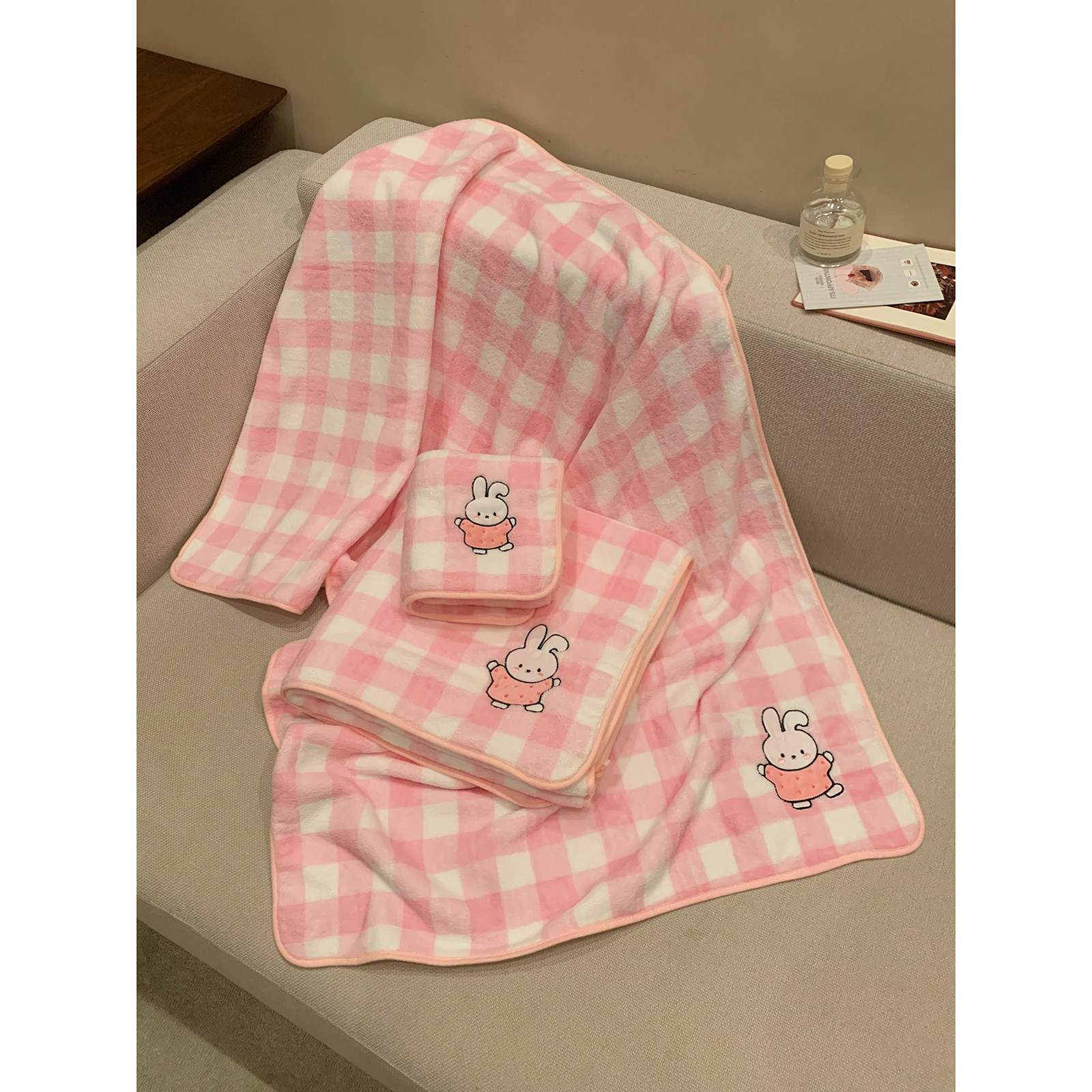 馨帮帮杂货铺 格子洗脸毛巾吸水速干裹巾家用卡通可爱兔子浴巾女