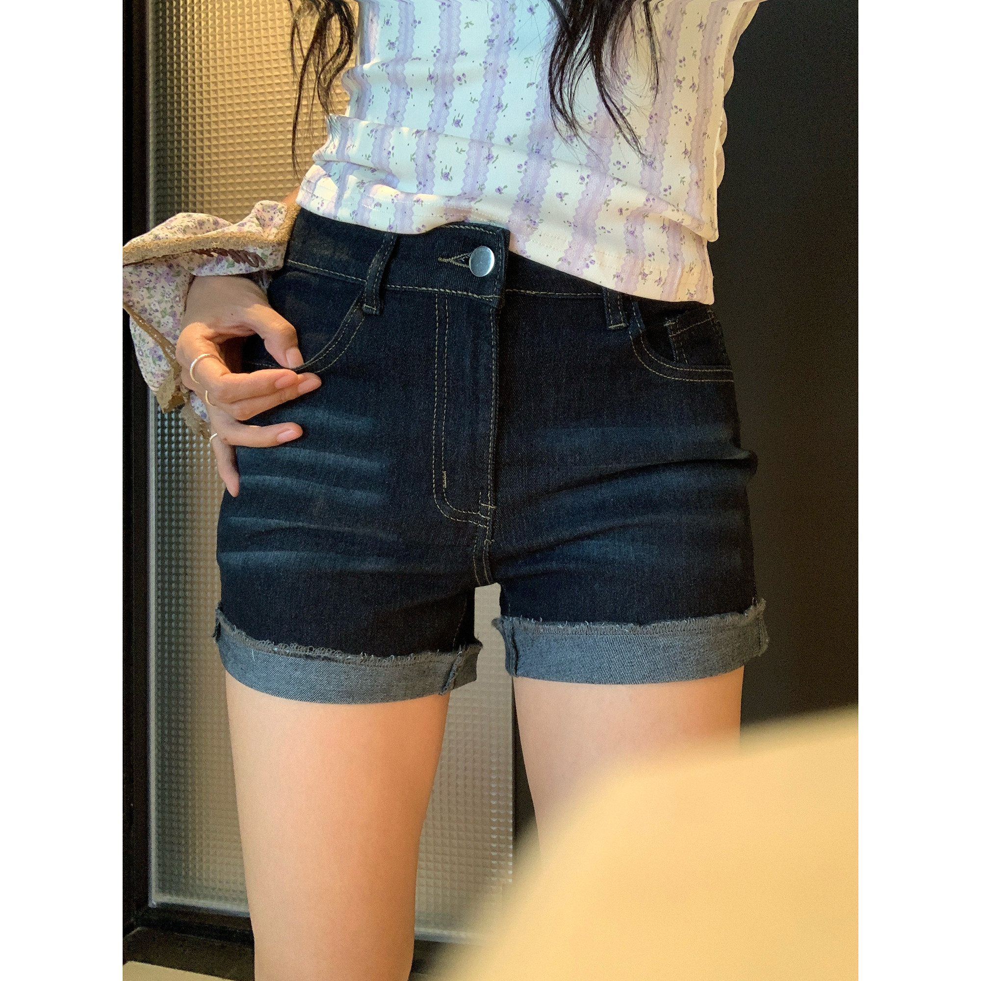 馨帮帮 深蓝色卷边牛仔短裤女韩系休闲百搭直筒高腰显瘦辣妹热裤