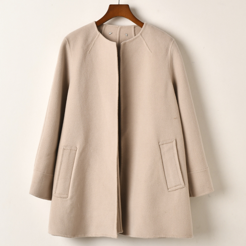 艾诺丝系列极简风圆领驼色风衣女中长款宽松通勤百搭外套
