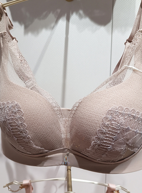 爱慕内衣正品2024年春夏新款女士无钢圈深V聚拢文胸AM179321