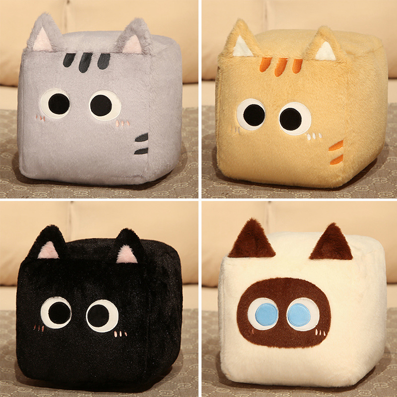 正方形猫咪抱枕毛绒玩具