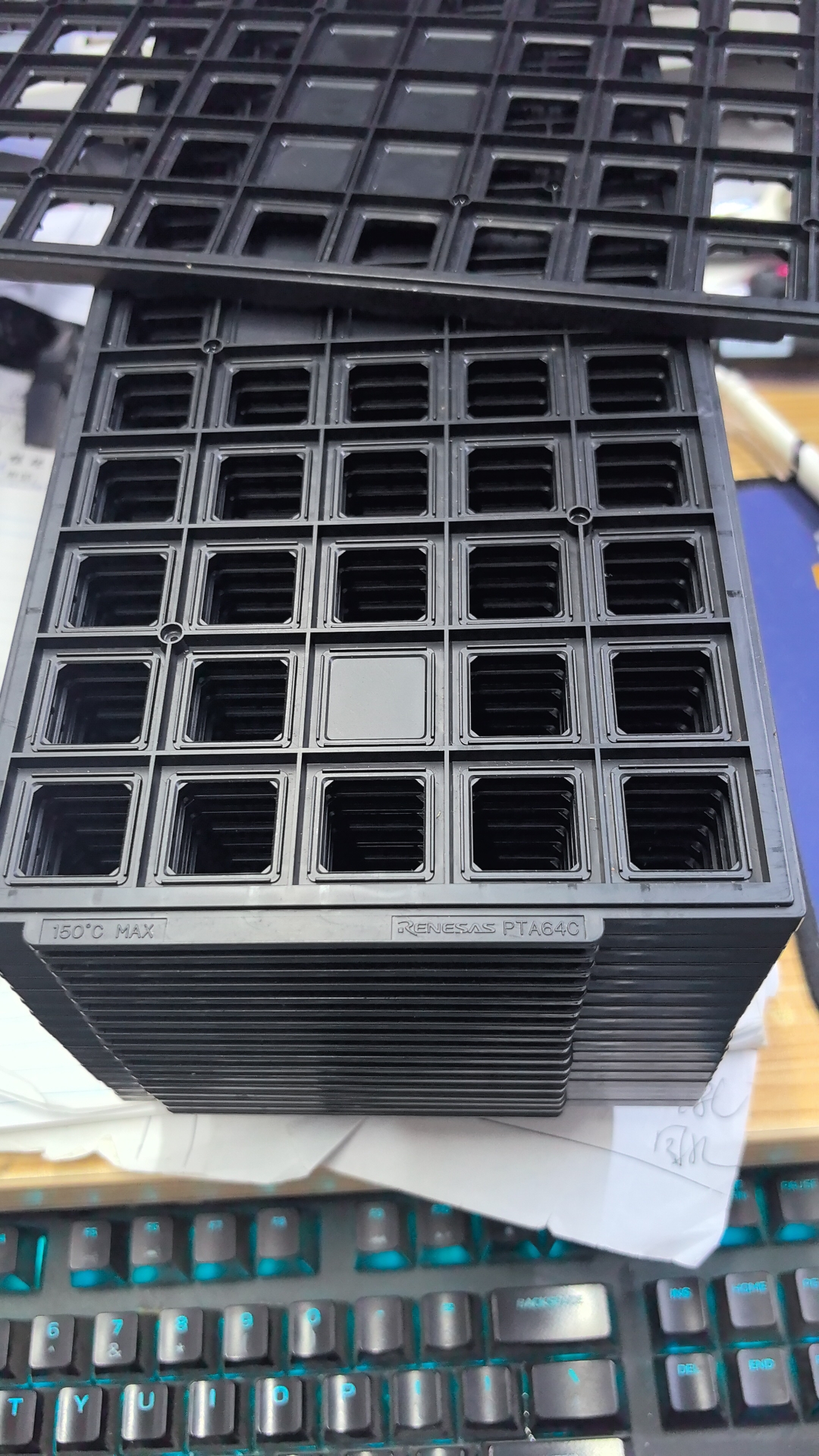 QFP20*20 加深 RENESAS PTA64C MPPE-C