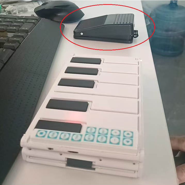 口袋鋼琴專用無線延音踏板