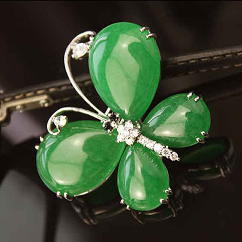 凡妮莎韩国进口优雅百搭玉石水晶蝴蝶大衣毛衣胸针胸花别针女 i01