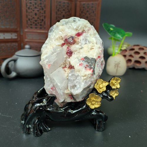 天然朱砂晶体原石标本收藏玻璃朱砂柱状晶体红透软红宝石摆件观赏