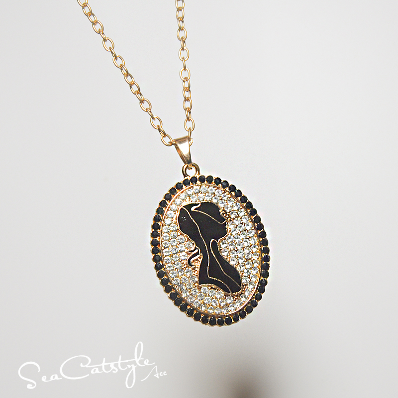 2025年新款潮时尚复古做旧几何吊坠椭圆长款项链小清新轻奢配饰品